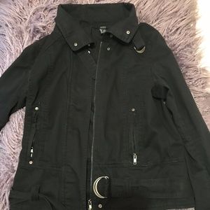 black zip jean jacket